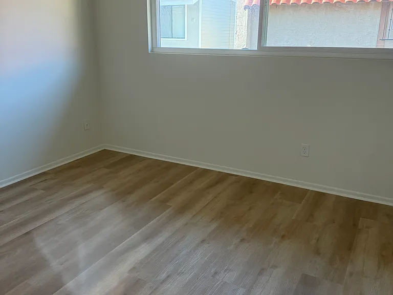 1912 Rockefeller Ln #201 — Photo 4