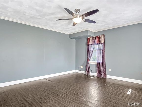 5th image of 9 Parklane Rd W