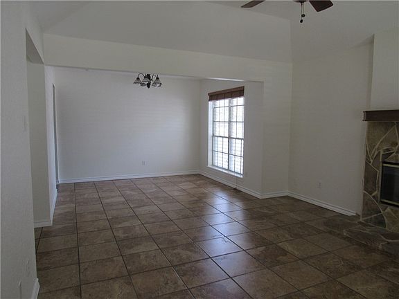 4th image of 7962 Caribou Dr
