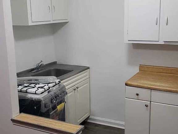 2nd image of 2200 Ocean Ave APT 3H