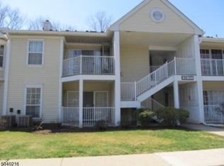 49 Rachel Ct #4613, Franklin Park, NJ 08823