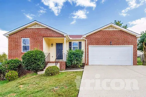 119 Bradford Cir Photo 1
