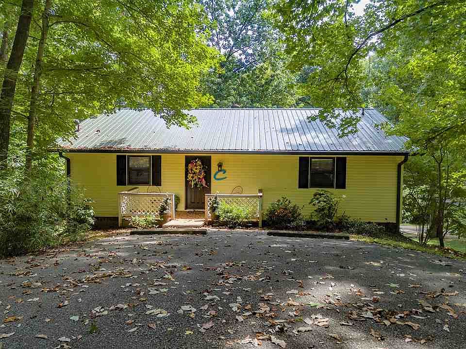 1st image of 1502 Palisades Dr