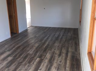 407 1st Ave SW, Forest Lake, MN 55025