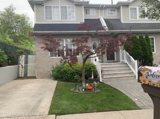 980 Rockland Ave, Staten Island, NY 10314