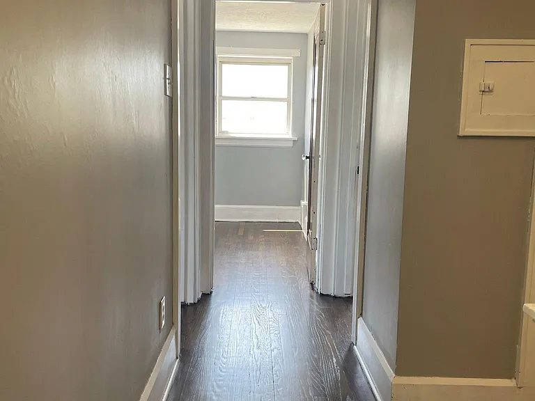 1382 Diagonal Rd — Photo 5