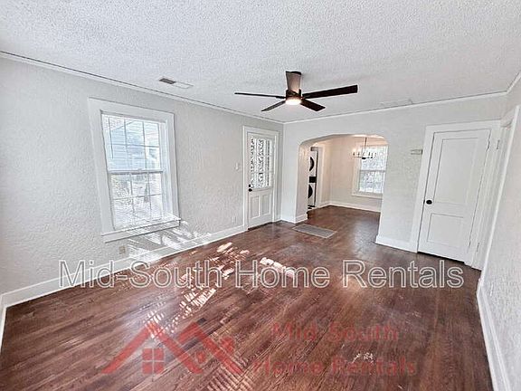 5th image of 594 S Graham St