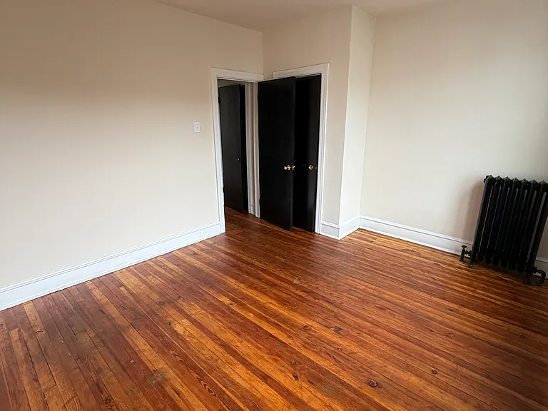 2209 S Beechwood St — Photo 16
