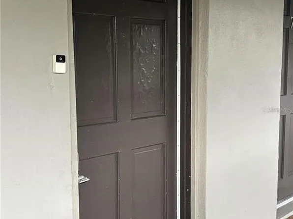 6026 22nd Ave N APT 2, Saint Petersburg, FL 33710