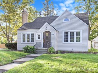 946 Ardmore St SE, Grand Rapids, MI