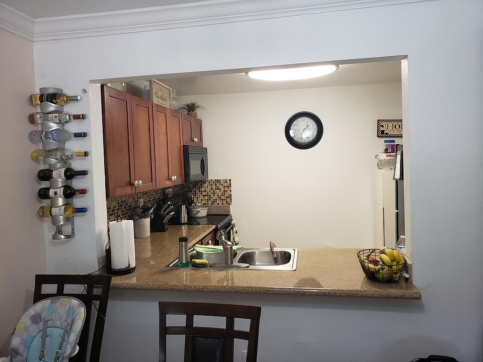 1st image of 11011 N Kendall Dr