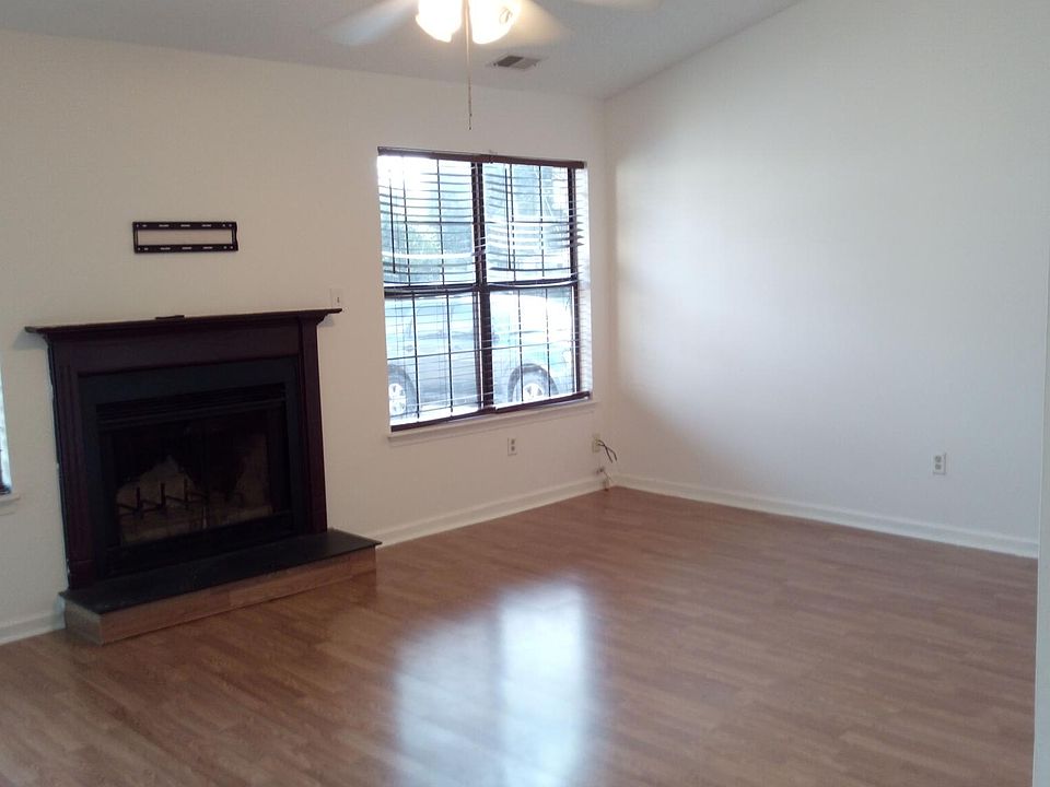 1st image of 661 Biltmore Dr