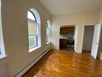 Rented by Lang Realty LLC