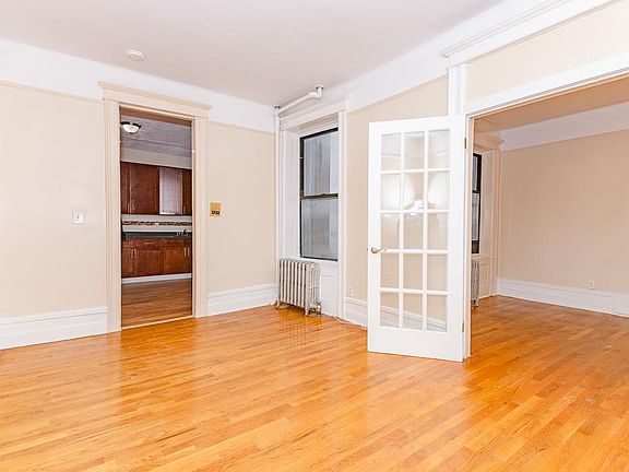 4th image of 41 Jefferson St APT 8