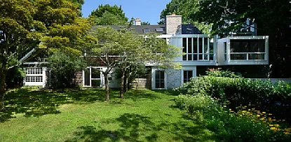Mid Century Renovation East Hampton Village Fringe — Photo 2
