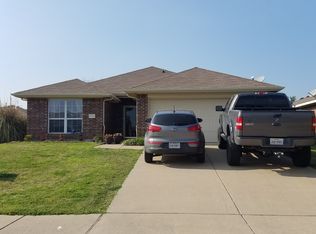 110 Shady Creek Ln, Terrell, TX 75160