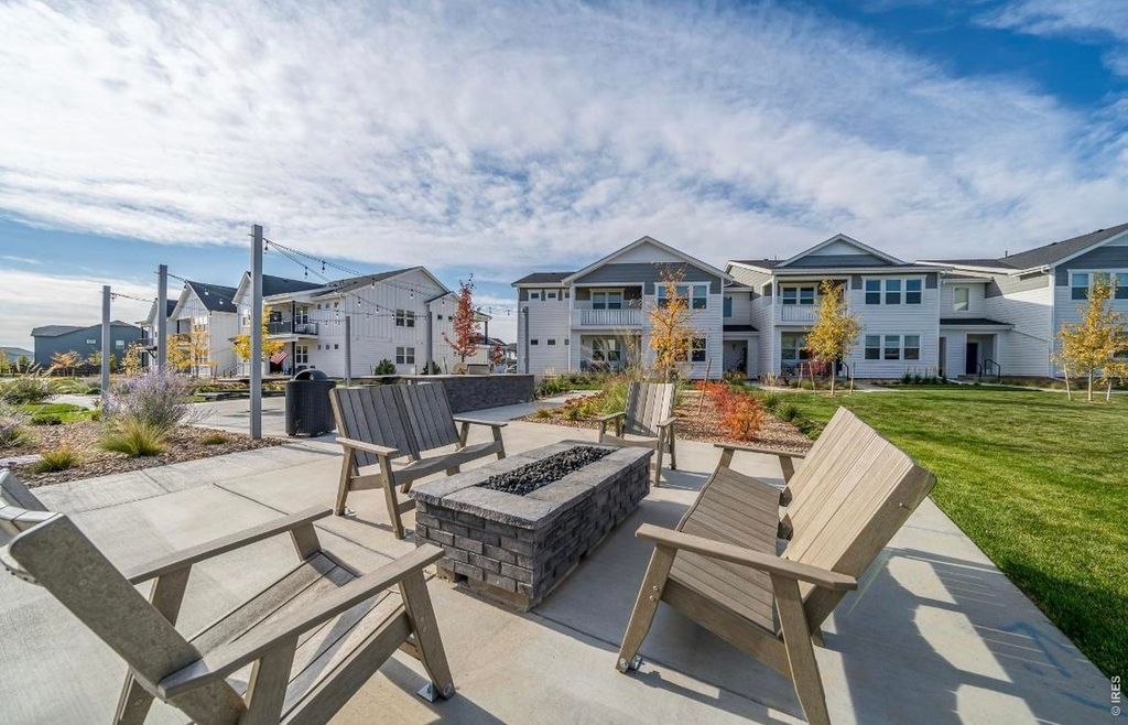 1805 Bounty Dr #2