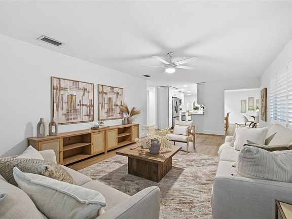 5th image of 1931 Arvis Cir E