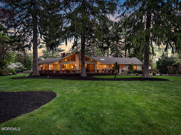 3rd image of 65 Alexander Drive