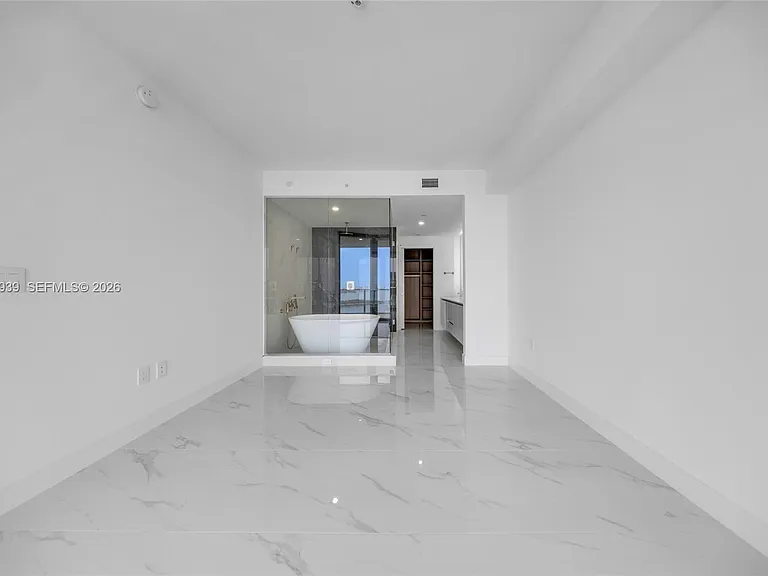 700 NE 24th St #1706 — Photo 24