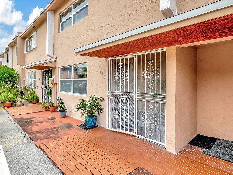 1st image of 100 SW 110th Ave APT 119-3