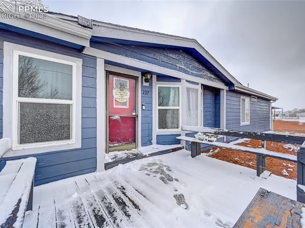 237 9th St, Penrose, CO 81240
