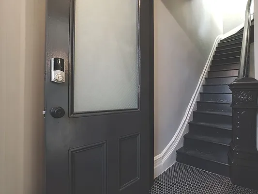 Rented by Zumper Inc | media 24