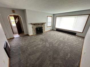 302 Durand St, Clinton, WI 53525