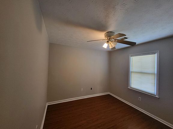 2nd image of 2411 Midway Dr