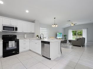 6791 Lantern Key Dr, Lake Worth, FL 33463