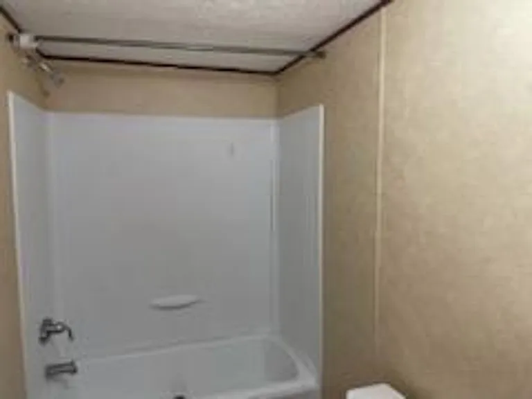 1000 Dickinson Mobile Home Park — Photo 3