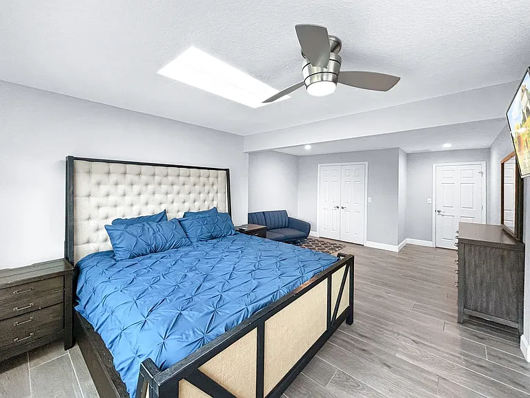 3033 Pineview Dr — Photo 25