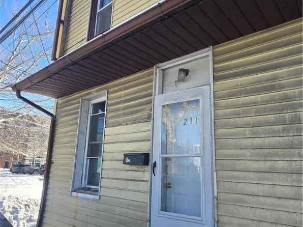 211 Columbia St, Bethlehem, PA 18015