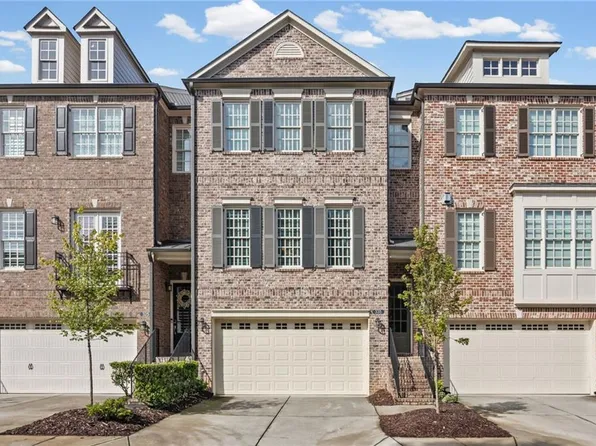 335 Rose Garden Ln, Alpharetta, GA 30009