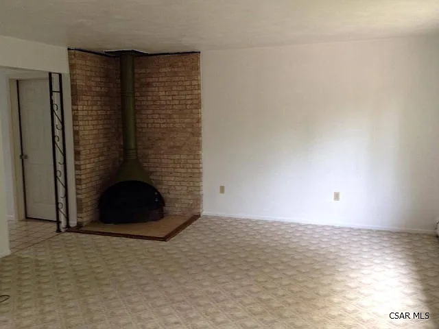 116 Berkey Dr — Photo 16