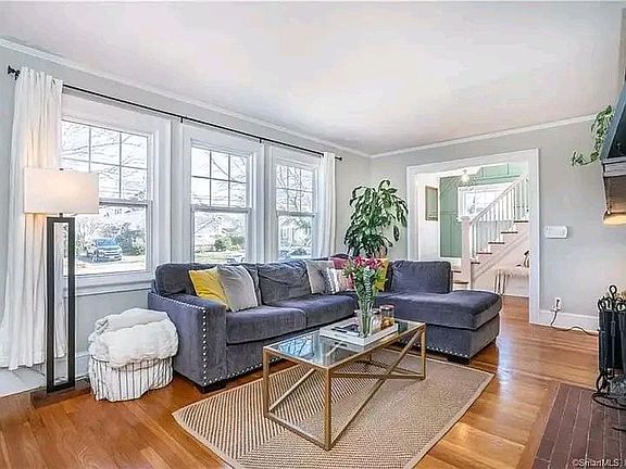 3rd image of 443 N Washington St #5