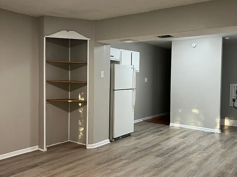 501 S Arlington Ave — Photo 7