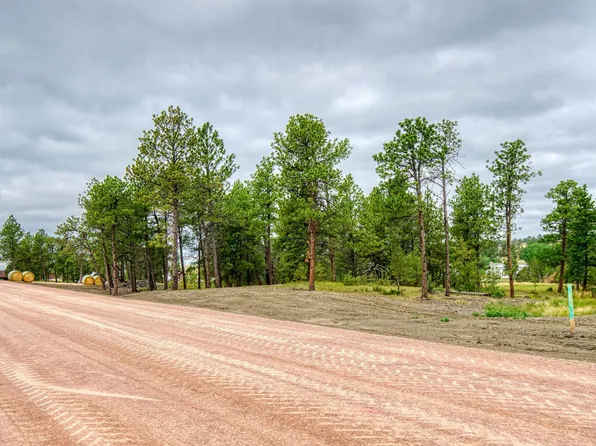 21 Freedom Dr, Moorcroft, WY 82721