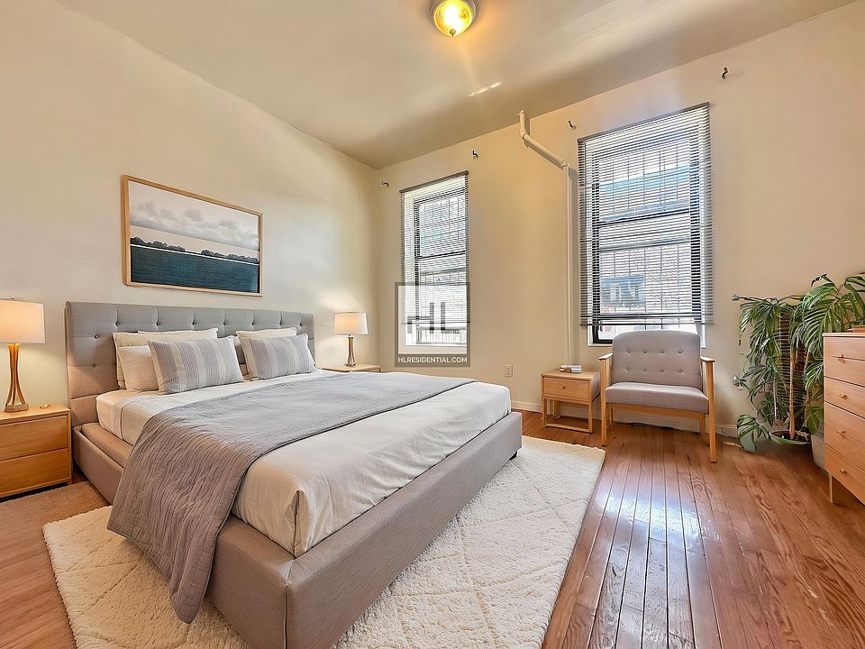 1st image of 159 18th St #1F