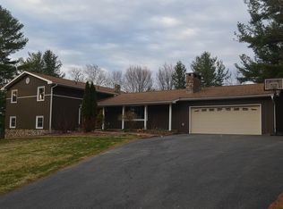 147 Hickory Knl, Deep Gap, NC 28618