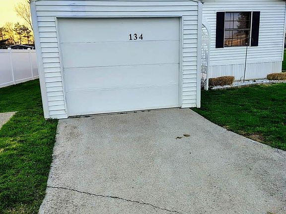 3rd image of 134 W Bircha Rd