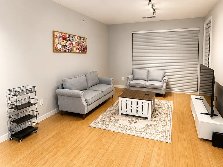 4040 N Hall St #204 — Photo 3