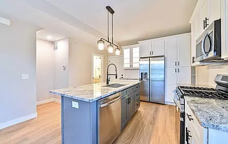 3 bed, 3.5 bath, 1932 sqft, $3,150 — Photo 3