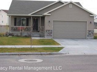 318 Oaktrail Dr, Rexburg, ID 83440