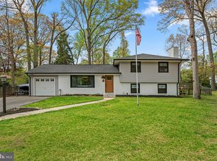 10 Emerson Ct, Severna Park, MD 21146