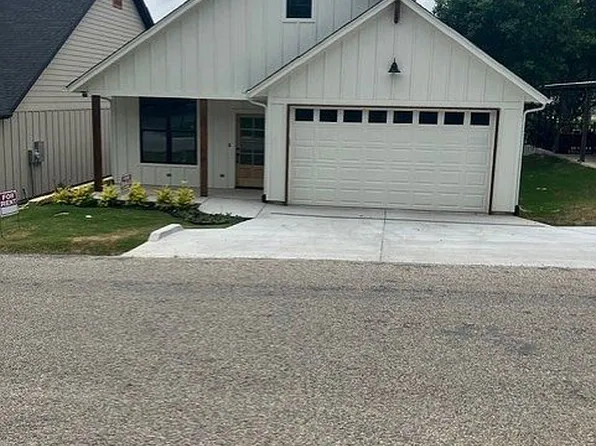 1010 Mustang Trl, Granbury, TX 76049