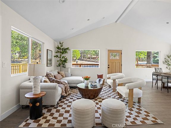 4th image of 53810 Country Club Dr #A/b