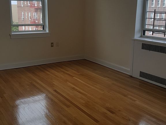 4th image of 7272 112th St APT 4O