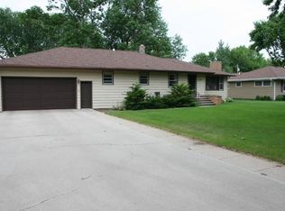 1761 Ohio Ave SW, Huron, SD 57350