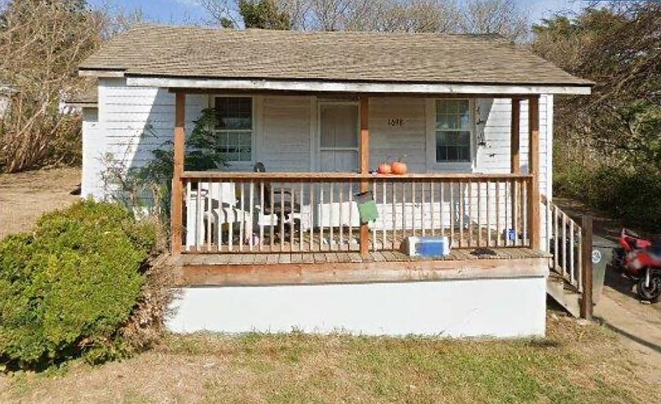 1st image of 1698 Callaham St